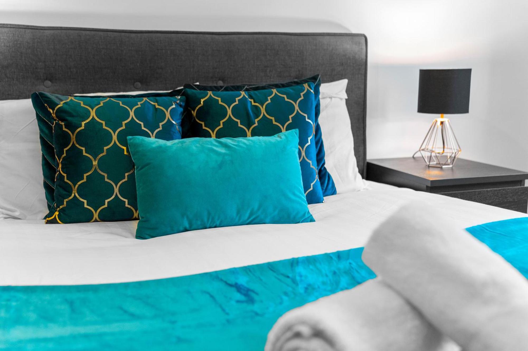 New Luxe Apartment - Secure Parking - Birmingham City Centre - Netflix - Wifi - Top Rated - 54M Buitenkant foto